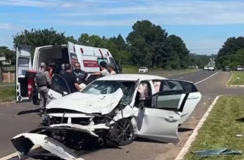 COLISÃO NA RS-239: Colisão tripla mobiliza equipes de resgate em Nova Hartz 1 638112000 1348420567309348 9161372179396506529 n