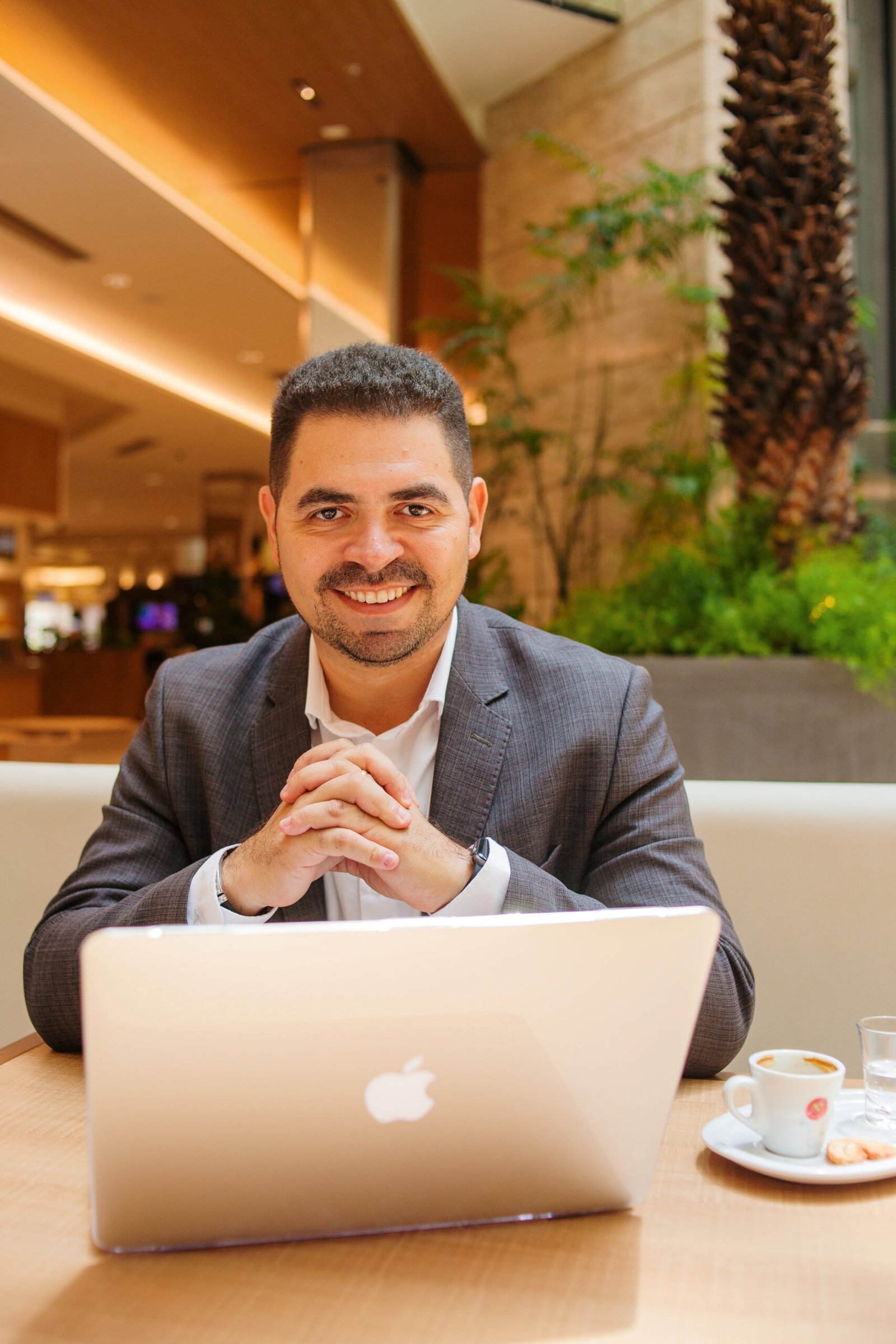 Cursos profissionalizantes ampliam oportunidades de qualifica&ccedil;&atilde;o profissional