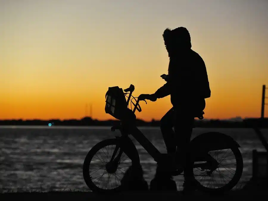 Semana inicia com sol e temperaturas caem nos pr&oacute;ximos dias no RS