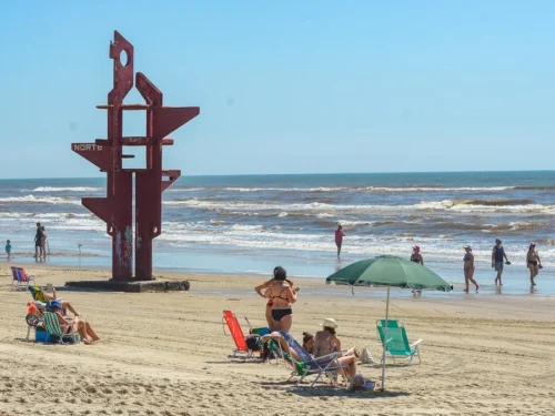 Paradouro e mais longe da areia: Os projetos da Prefeitura de Osório para o novo monumento da rosa dos ventos