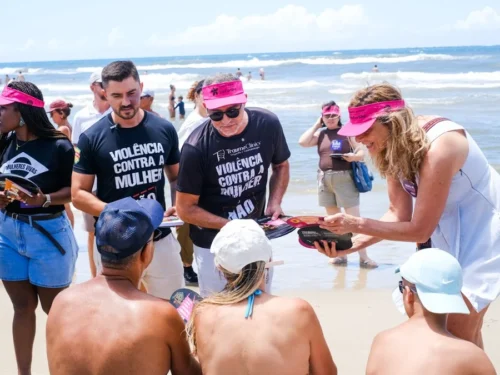 Mobilização à beira-mar em Torres pede o fim da violência contra as mulheres 1 IMG 1776