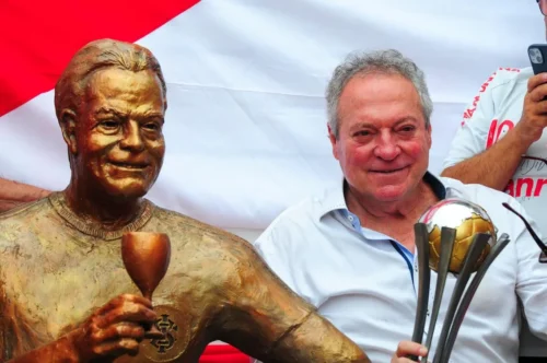 Estátua em homenagem a Abel Braga é inaugurada na praia de Atlântida, em Xangri-Lá 4 IMG 3279