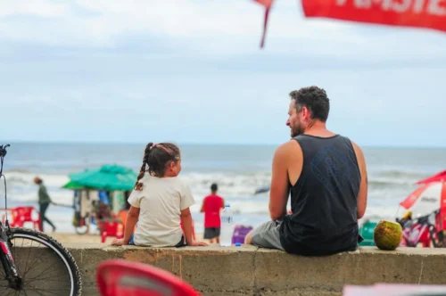 Com céu cinzento, Quarta-feira de Cinzas é de mar limpo e movimento menor na beira-mar de Imbé 5 IMG 3764