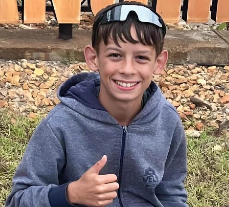 Menino de 12 anos morre ao subir no vaso sanit&aacute;rio em Est&acirc;ncia Velha