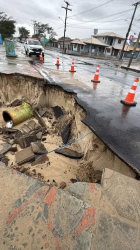 Tramandaí registra alagamentos e danos em pista após forte chuva 1 WhatsApp Image 2026 02 07 at 13.44.47 2