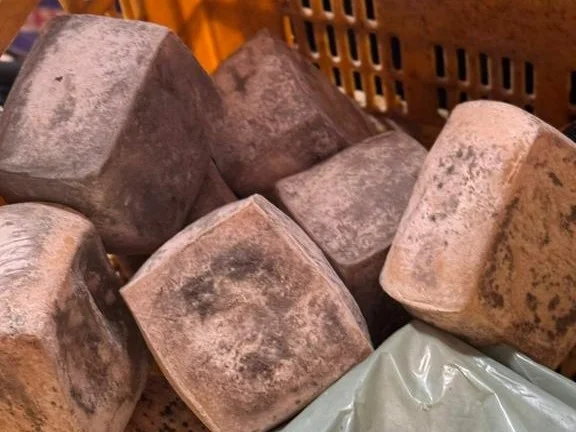 For&ccedil;a-Tarefa apreendeu 22 toneladas de produtos impr&oacute;prios para consumo no Litoral