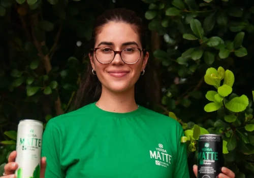 Erva-mate vai além da cuia e passa fronteiras