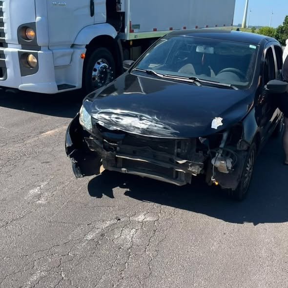 Colis&atilde;o entre ve&iacute;culos &eacute; registrada na manh&atilde; deste S&aacute;bado na RSC-101 em Os&oacute;rio