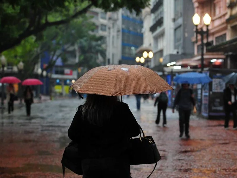 Instabilidade volta ao RS neste S&aacute;bado com avan&ccedil;o de Frente Fria