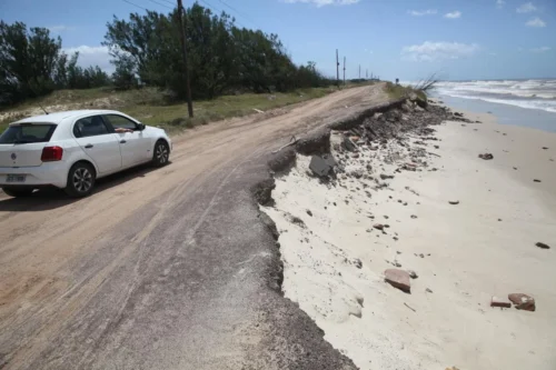 Interditada após erosão, Interpraias poderá ser desativada após extensão da avenida Paraguassú entre Imbé e Osório