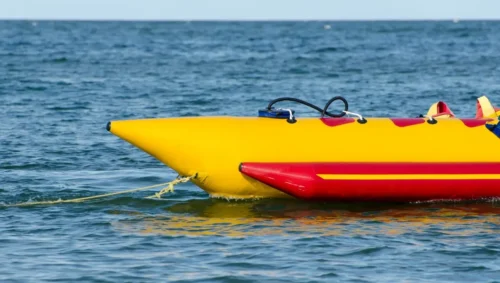 Corpo de tripulante de banana boat é encontrado no mar em Itapoá