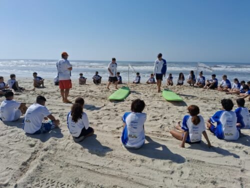 Corsan realiza última semana do Resgate Surf, projeto que une esporte e educação ambiental