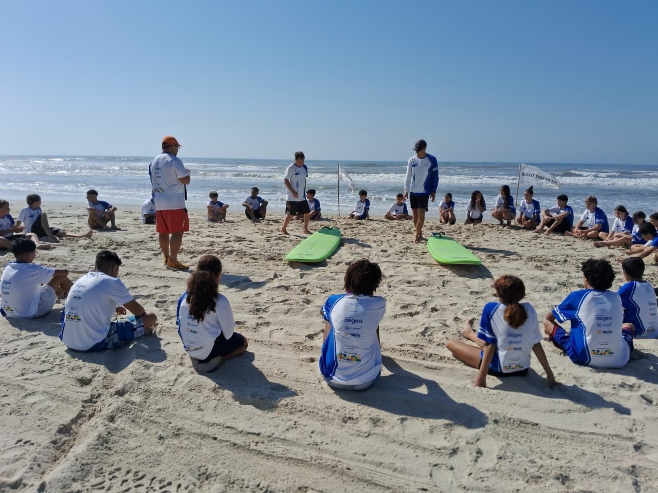 Corsan realiza &uacute;ltima semana do Resgate Surf, projeto que une esporte e educa&ccedil;&atilde;o ambiental