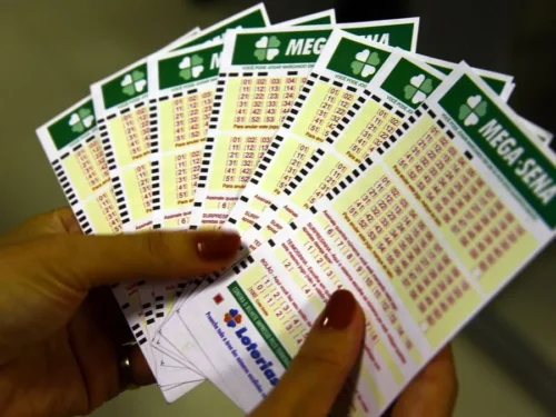 Mega-Sena: Prêmio acumula e vai a R$ 115 milhões