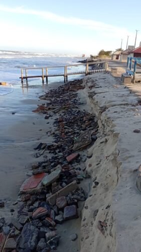 FORTE RESSACA DO MAR PROVOCA ESTRAGOS NA ORLA DE ATLÂNTIDA SUL EM OSÓRIO 11 702266413 1428699755965254 8639279333287652753 n