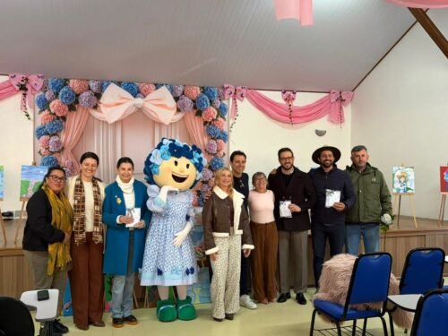 Projeto Hortênsia inicia ações nas escolas para resgatar a essência e fortalecer a identidade de Gramado 6 704007072 3908135996162336 7903998093274338711 n