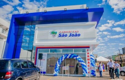 Maior Rede de Farmácias do RS Começa a Adotar Escala 5X2