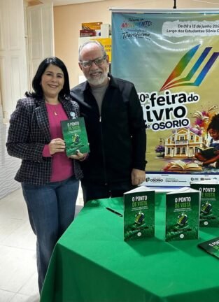 MAIS DE 5 MIL ESTUDANTES VISITARAM A 40ª FEIRA DO LIVRO DE OSÓRIO 52 723111275 1450923637076199 4852197799130926731 n