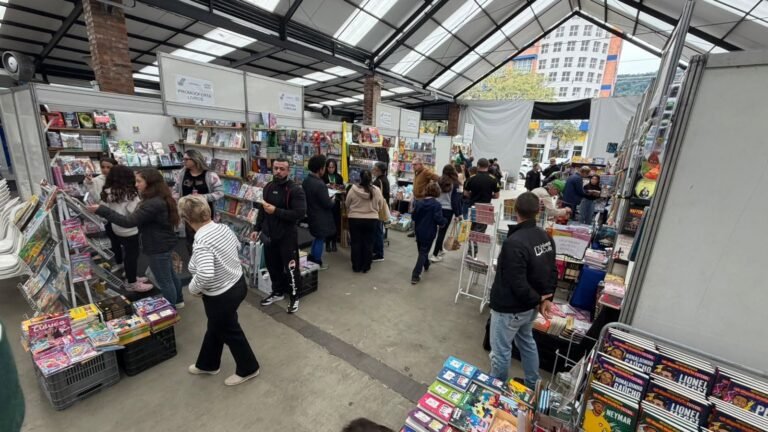 MAIS DE 5 MIL ESTUDANTES VISITARAM A 40ª FEIRA DO LIVRO DE OSÓRIO 35 724424980 1450920273743202 2143106626322332535 n