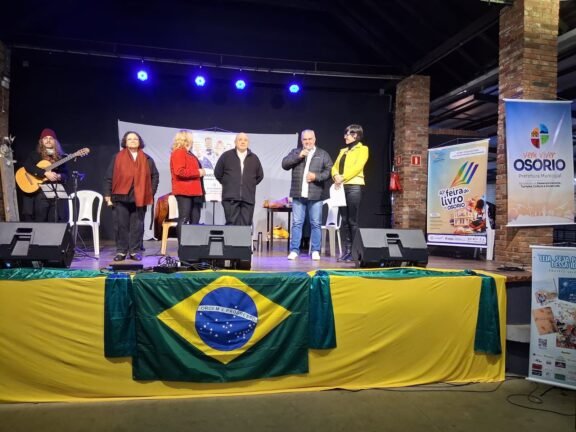MAIS DE 5 MIL ESTUDANTES VISITARAM A 40ª FEIRA DO LIVRO DE OSÓRIO 58 724540447 1450920890409807 7617707073276445726 n