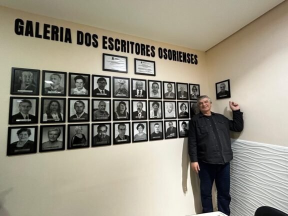 MAIS DE 5 MIL ESTUDANTES VISITARAM A 40ª FEIRA DO LIVRO DE OSÓRIO 56 724782999 1450921127076450 7531937168626972305 n