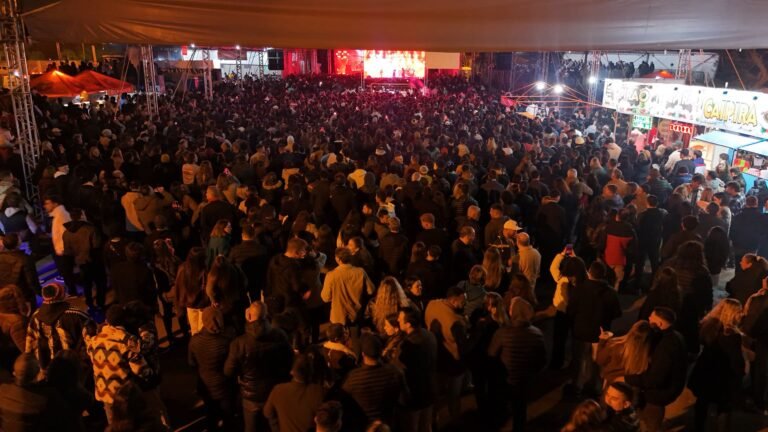 A 34ª Festa Nacional do Peixe, em Tramandaí, reúne mais de 25 mil pessoas na Primeira Semana! 6 735456954 1005875225563355 2098967659827025178 n
