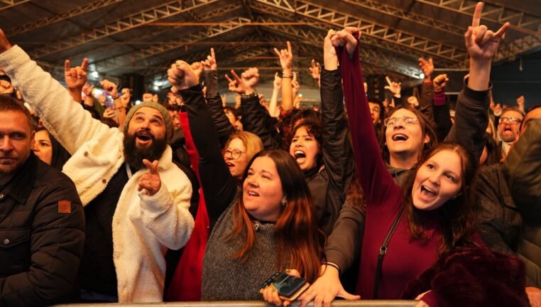 A 34ª Festa Nacional do Peixe, em Tramandaí, reúne mais de 25 mil pessoas na Primeira Semana! 7 736494211 2004071273546148 1095097727827902471 n