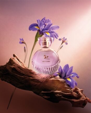 Com ingrediente raro da perfumaria internacional, O Boticário redefine o amadeirado feminino no lançamento de Liz D'Essence 5 f41ddfc4 9f94 40d2 a106 46722aa41e8f 1