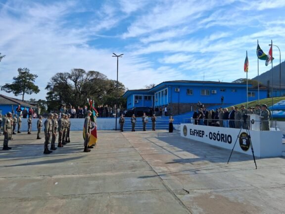 EXECUTIVO MUNICIPAL DE OSÓRIO PRESTIGIA O ANIVERSÁRIO DA ESCOLA DE SOLDADOS DA BRIGADA MILITAR E A SUA PASSAGEM DE COMANDO 14 749132999 1009938748480403 2177082602188317164 n