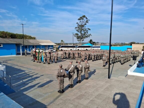 EXECUTIVO MUNICIPAL DE OSÓRIO PRESTIGIA O ANIVERSÁRIO DA ESCOLA DE SOLDADOS DA BRIGADA MILITAR E A SUA PASSAGEM DE COMANDO 12 749300915 1304335444814786 8238654891858866417 n