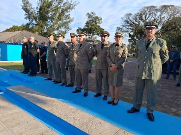 EXECUTIVO MUNICIPAL DE OSÓRIO PRESTIGIA O ANIVERSÁRIO DA ESCOLA DE SOLDADOS DA BRIGADA MILITAR E A SUA PASSAGEM DE COMANDO 9 749567148 1782587739394370 1407625689746241872 n