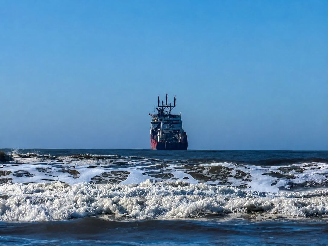 Balneário Pinhal cada dia mais conectado com o futuro! 1 Nos próximos dias, Balneário Pinhal receberá as etapas terrestres da instalação dessa estrutura, passando a integrar uma importante rede global de comunicação.