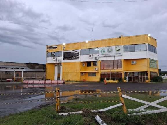 PREFEITURA DE OSÓRIO ATENDE A POPULAÇÃO E CONTABILIZA OS PREJUÍZOS APÓS O TEMPORAL DE SEGUNDA-FEIRA, 27 7 758883558 1488583373310225 2239689447737861598 n 2
