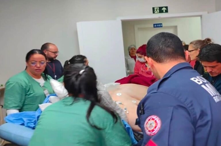 Luciano Borges Costi, de 49 anos, morreu no Hospital Santa Luzia, em Capão da Canoa, enquanto aguardava transferência para uma unidade de saúde em Porto Alegre.