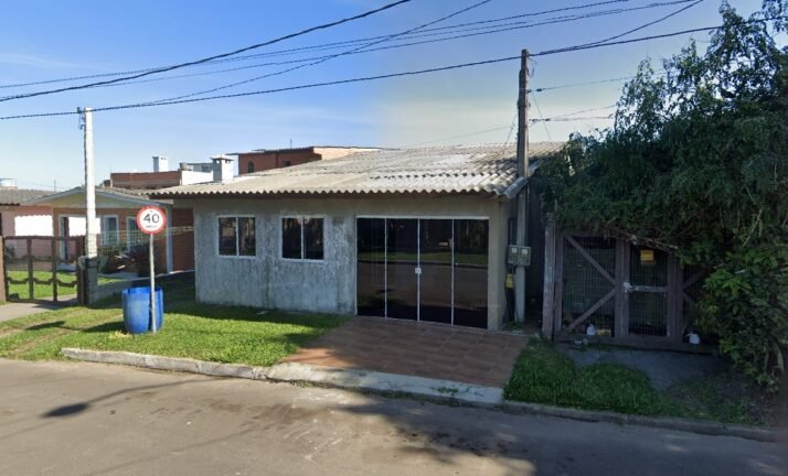 Fortes Imóveis Vende Casa no Bairro Petobrás em Osório