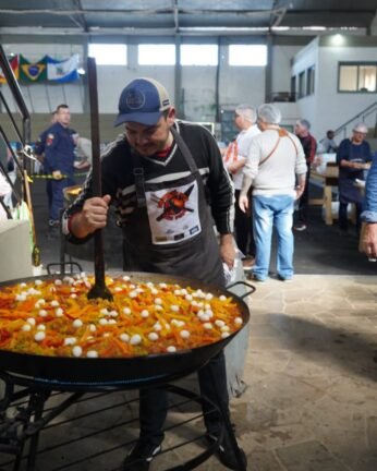 A tradição da Paella Campeira esteve mais uma vez em destaque na 39ª FENACAN! 2 772889379 18062802836780649 5501382541161177669 n 1
