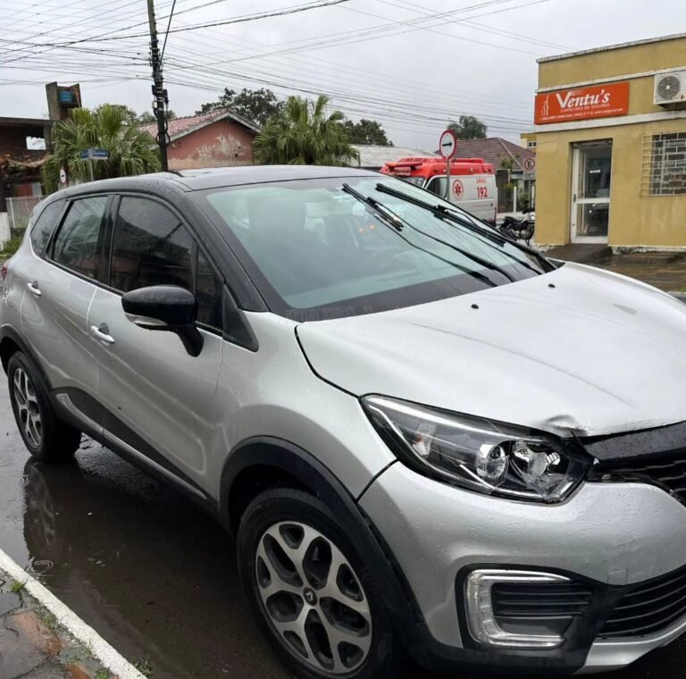 Um motociclista que trabalha como motoboy ficou ferido após se envolver em um acidente de trânsito no início da tarde desta sexta-feira (28), em Osório.