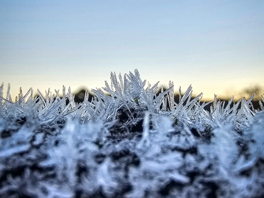 RS segue com frio intenso e mínimas abaixo de zero nesta Segunda-feira 1 Tempo ensolarado antecede virada no tempo com calor e chuva na metade da semana.