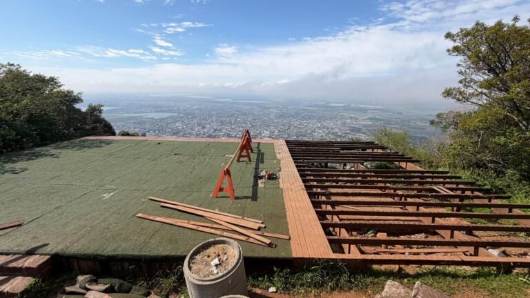 Prefeitura de Osório inicia a revitalização da rampa de voo de livre no Morro das Antenas na Borússia 3 801883673 1528106199357942 4252291743101181631 n