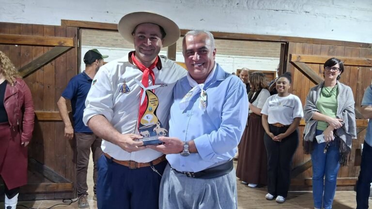 CONFIRA AS FOTOS DAS PREMIAÇÕES DAS PROVAS CAMPEIRAS DA SEMANA FARROUPILHA DE OSÓRIO 28 815767343 1628270168851878 9015535403463281100 n