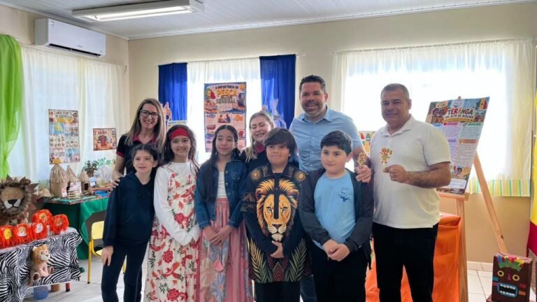 ESCOLAS MUNICIPAIS DE OSÓRIO REALIZAM SÁBADO LETIVO COM APRESENTAÇÃO DE PROJETOS CIENTÍFICOS