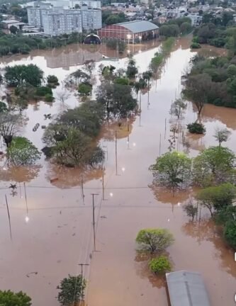 Rio Taquari começa a baixar no Vale após atingir pico de 23 metros na manhã desta Quarta-feira 5 825292957 1536520098490035 7451374418665411843 n