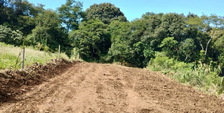 Terreno à venda na Agaza (Lagoa dos Barros) em Santo Antônio da Patrulha