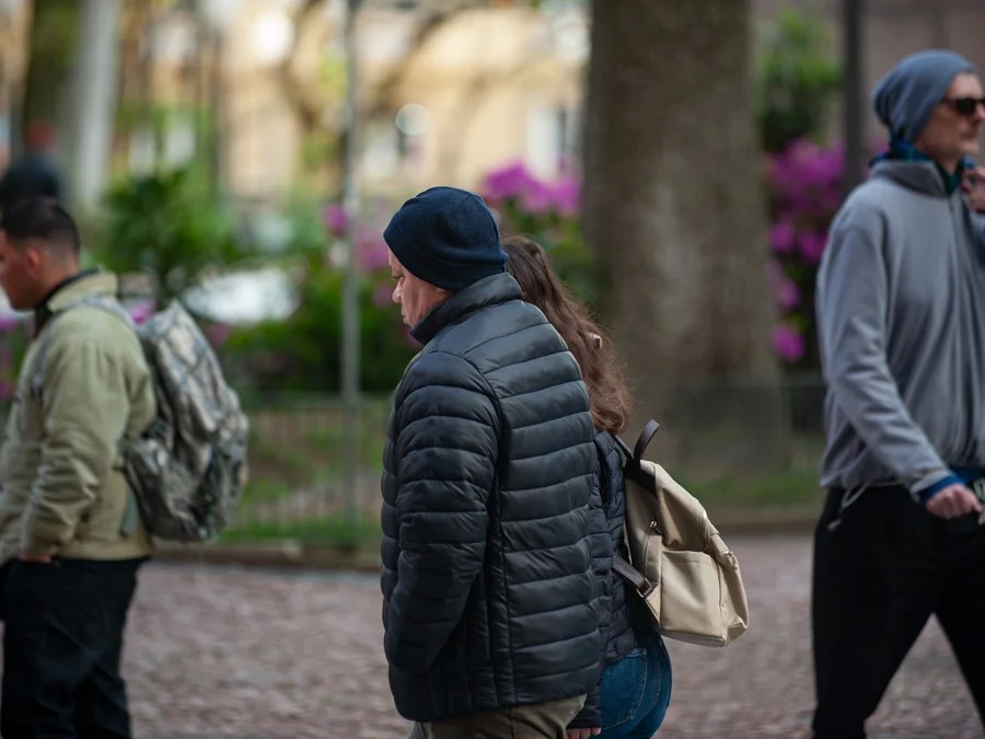 Quarta-feira segue com tempo instável e temperaturas abaixo da média no RS 1 Chuva e garoa seguem frequentes nos próximos dias, enquanto avanço de ar frio mantém o tempo ameno