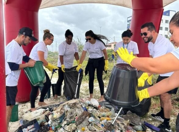 ViaSul mobiliza voluntários em ação de limpeza às margens do Lago Guaíba