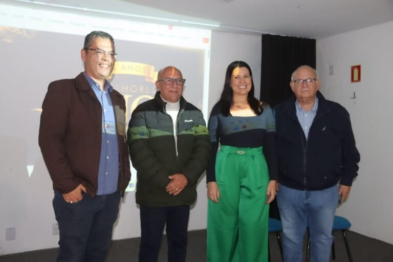 O encontro teve como objetivo contribuir com o desenvolvimento econômico, cultural e social da região.