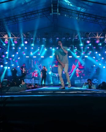 UMA NOITE HISTÓRICA PARA ENCERRAR O CAPÃO FEST 2026! 20 844024572 1084324597733870 921839161988633720 n