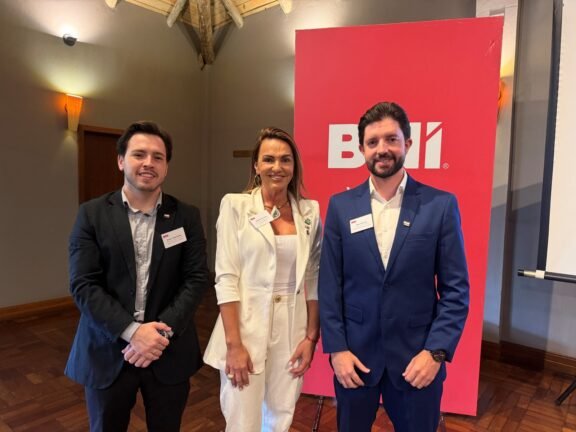 BNI Vale do Paranhana inicia nova gestão e celebra mais de R$ 5 milhões em negócios já realizados 4 bni vale do paranhana inicia nova gestao e celebra mais de r 5 milhoes em negocios ja real 2