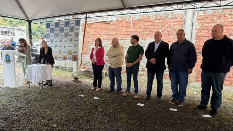 com presenca do vice governador do estado prefeitura de osorio da inicio a duplicacao da e 13