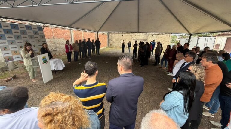 com presenca do vice governador do estado prefeitura de osorio da inicio a duplicacao da e 14